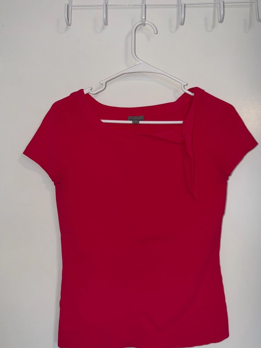 Ann Taylor Short-Sleeve Knot-Accent Tee - Red